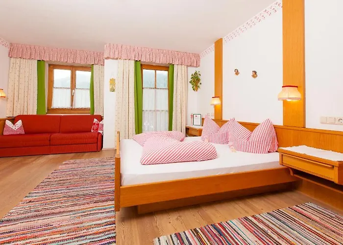 בית חווה Schottenhof *