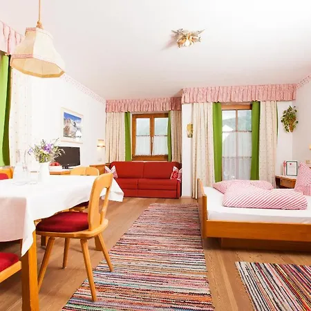 Schottenhof Gospodarstwo agroturystyczne *